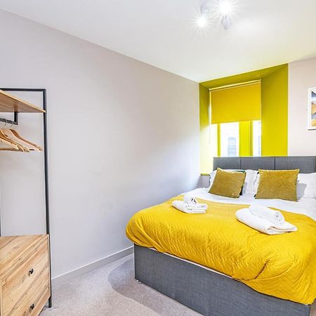 Wigan Central Serviced Apartments Екстериор снимка