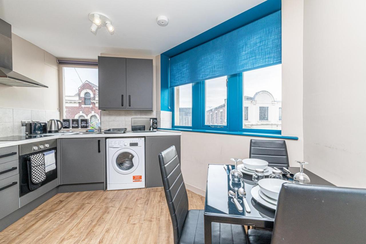 Wigan Central Serviced Apartments Екстериор снимка