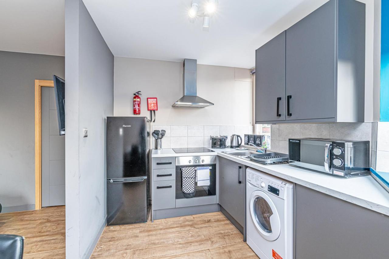 Wigan Central Serviced Apartments Екстериор снимка