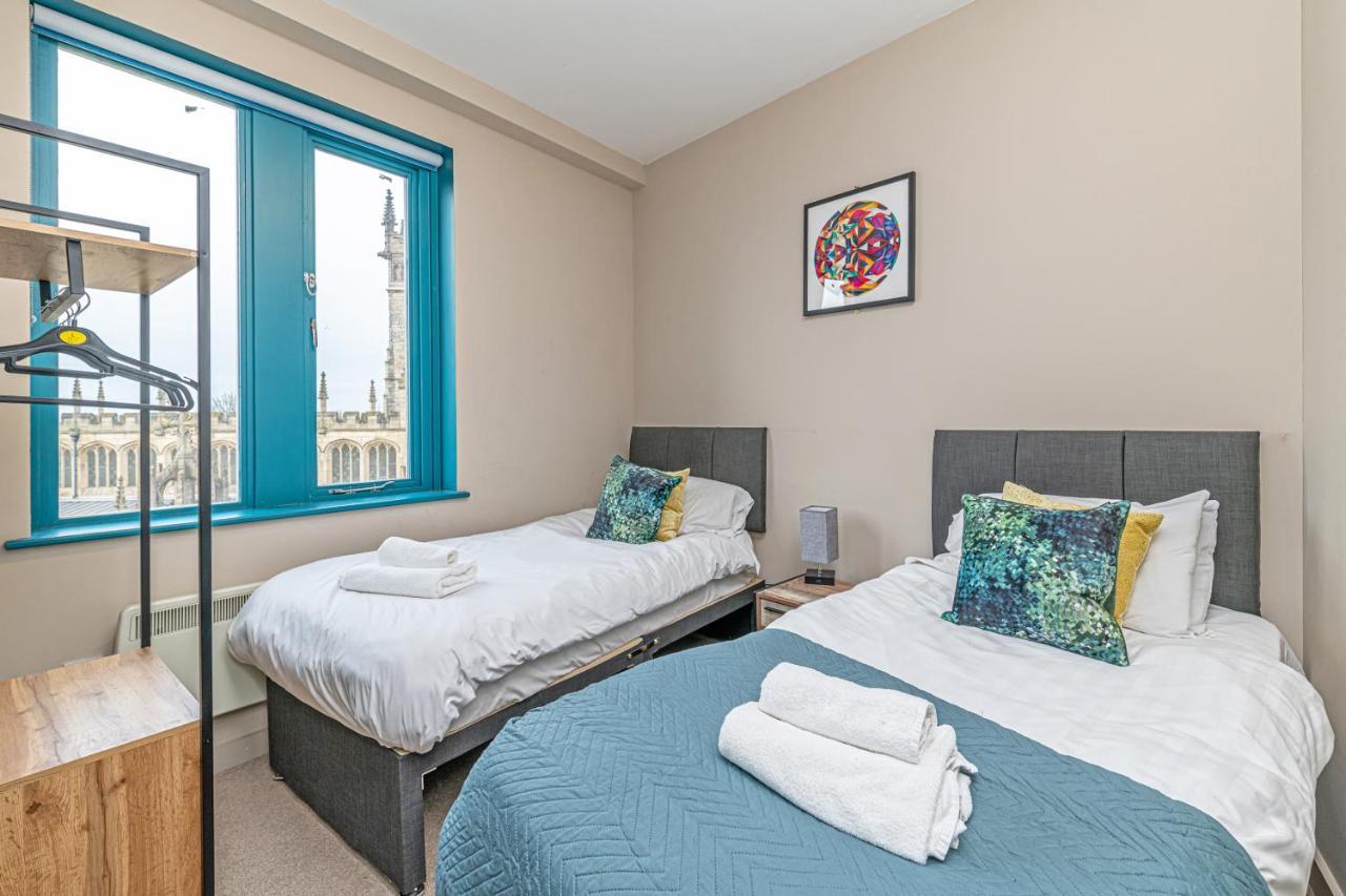 Wigan Central Serviced Apartments Екстериор снимка