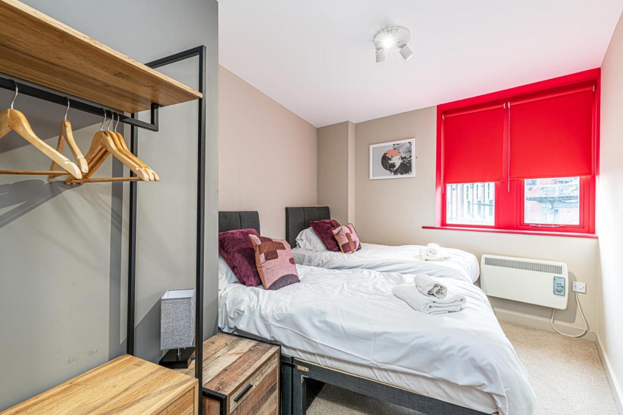 Wigan Central Serviced Apartments Екстериор снимка